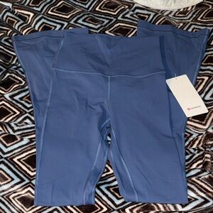 Lululemon Athletica Blue Mini-Flare Pants Size 4